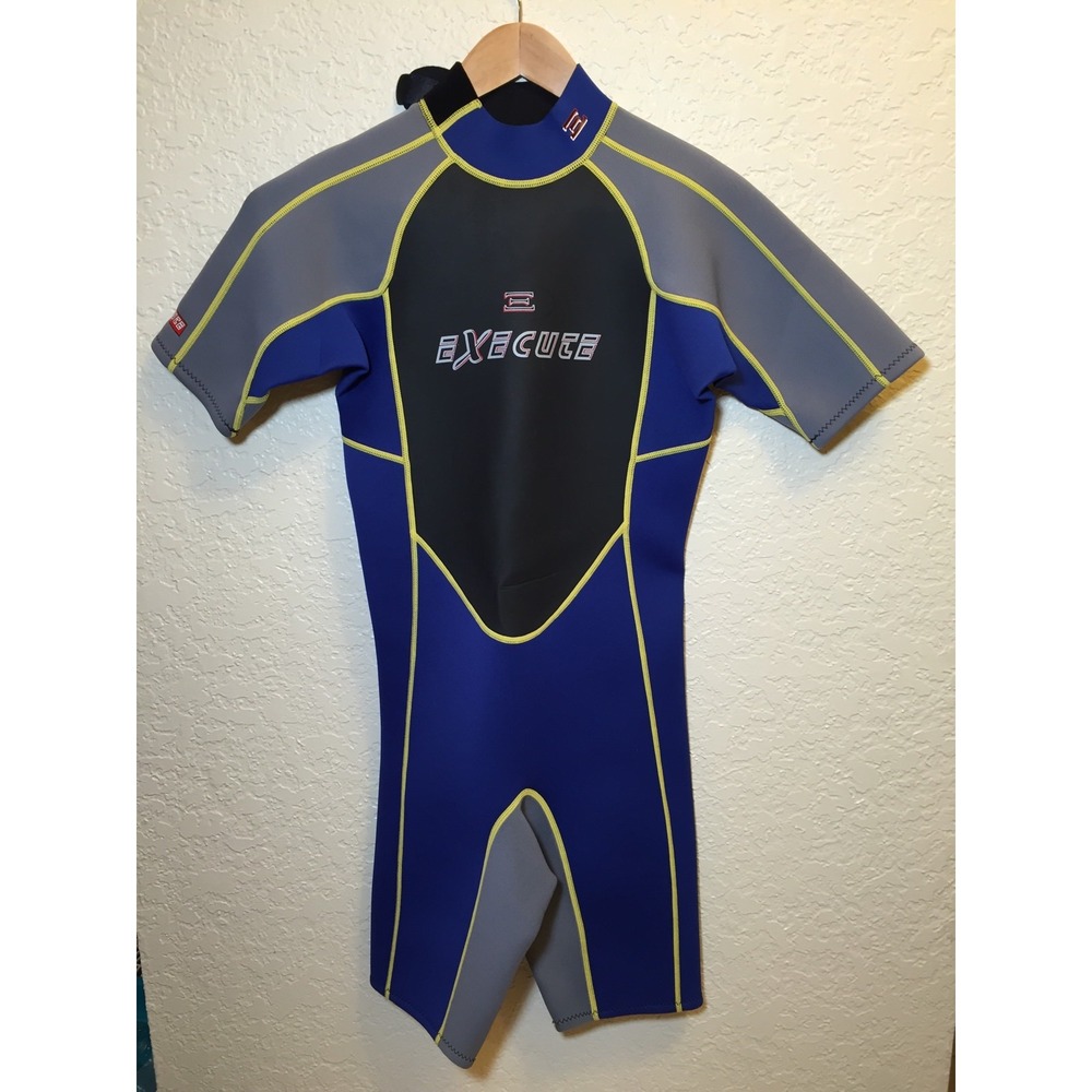 Execute Shorty Wetsuit Blue Grey Black Yellow Stitch Short Sleeve Spring Suit